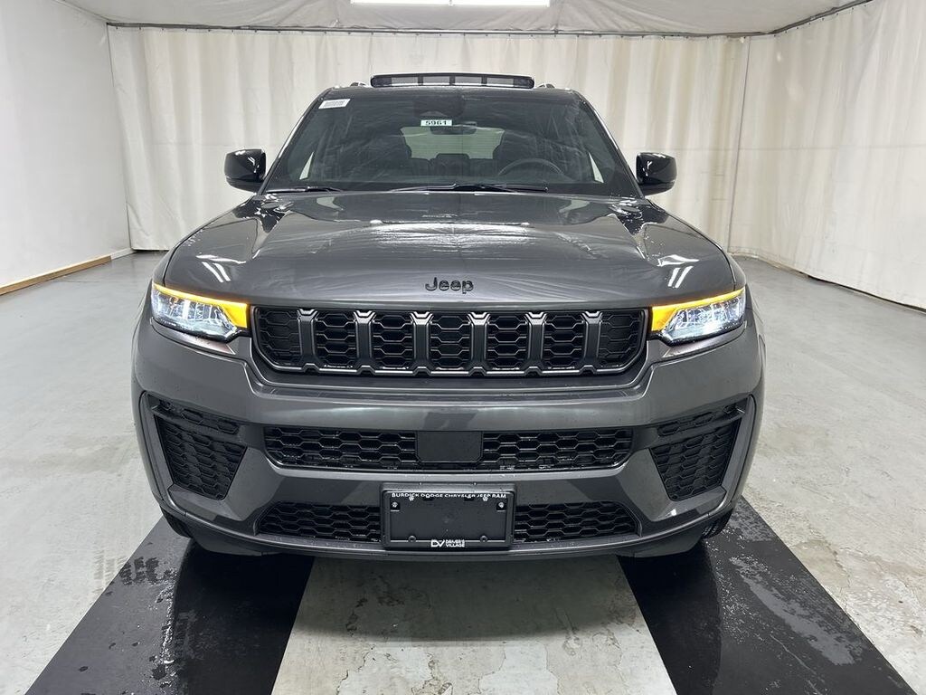 New 2026 Jeep Grand Cherokee LAREDO ALTITUDE 4X4 Sport Utility