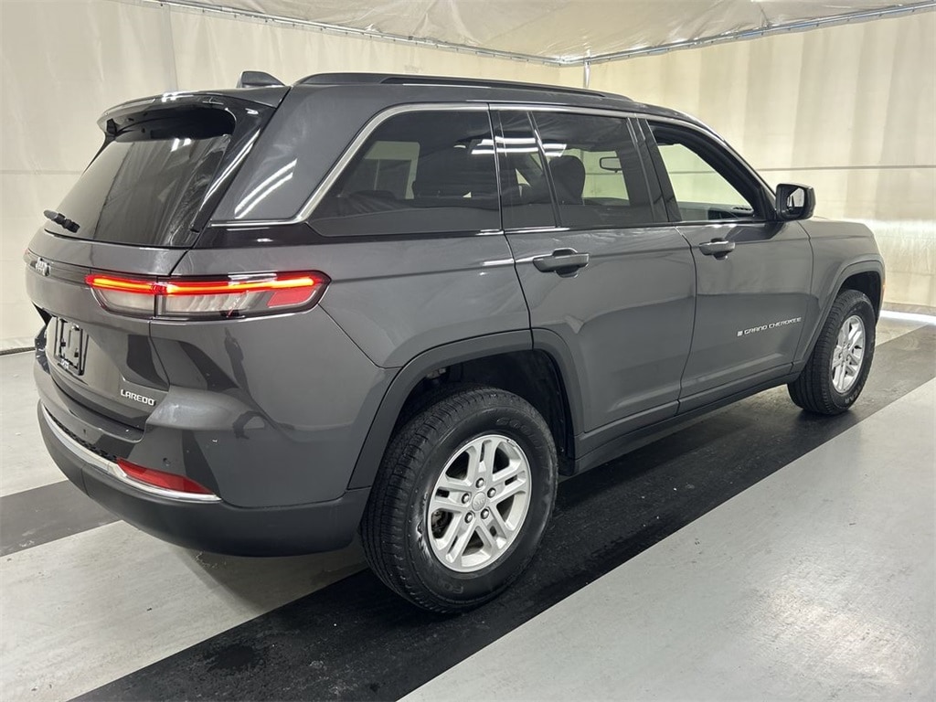 Used 2025 Jeep Grand Cherokee Laredo SUV