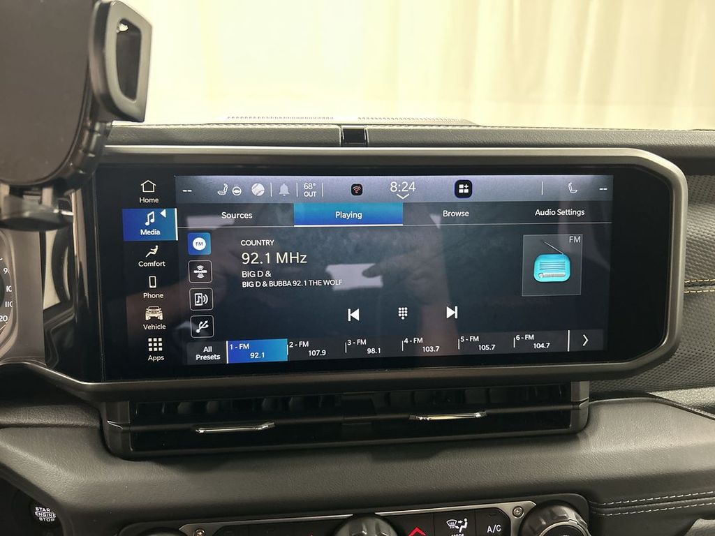 2024 Jeep Gladiator Mojave - Photo 12