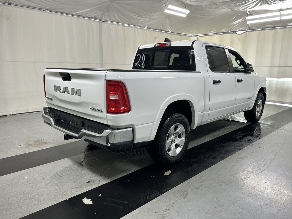 New 2026 Ram 1500 BIG HORN CREW CAB 4X4 5'7 BOX Pickup