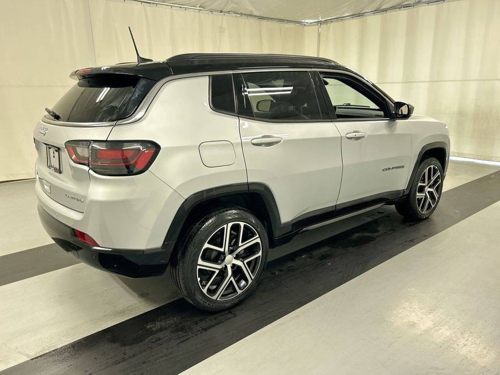 Used 2024 Jeep Compass Limited SUV