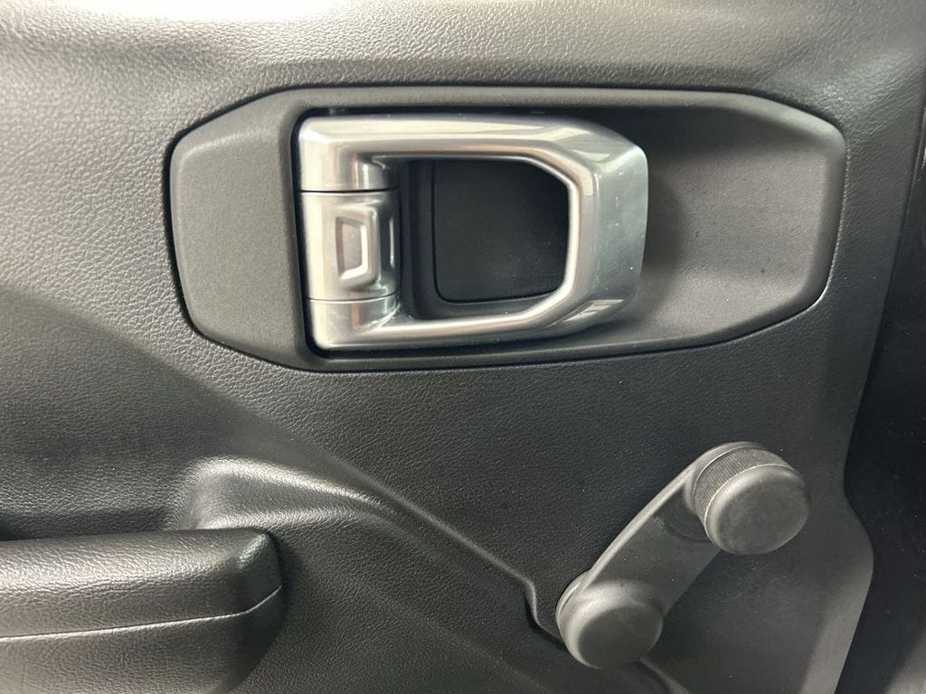 2021 Jeep Wrangler Sport - Photo 11