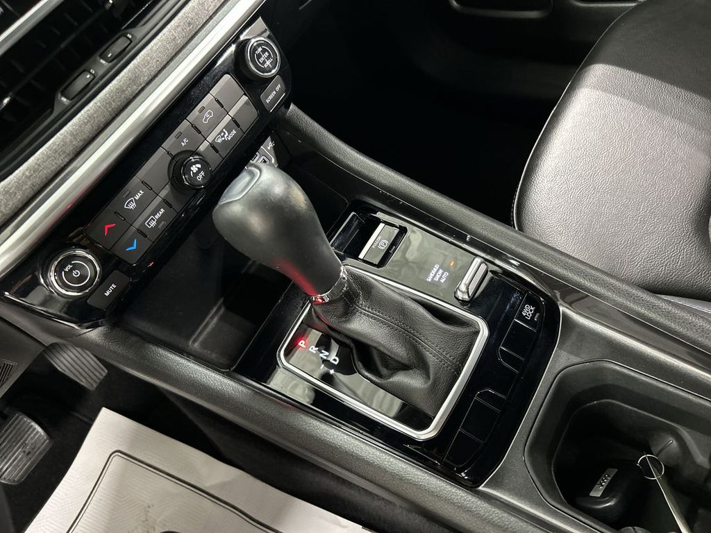2023 Jeep Compass Latitude - Photo 17
