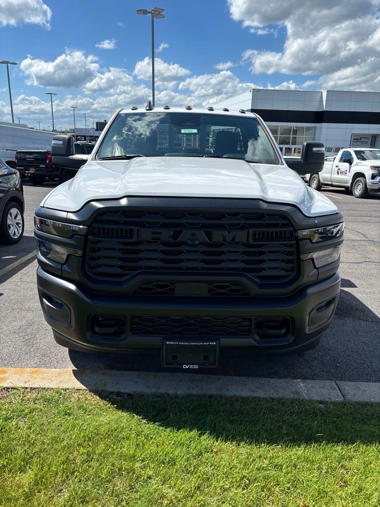 2026 RAM 3500 Chassis Tradesman - Photo 20