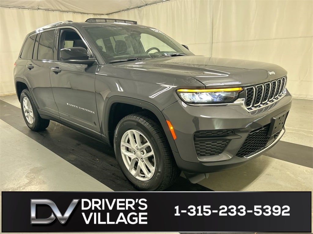 Used 2025 Jeep Grand Cherokee Laredo SUV