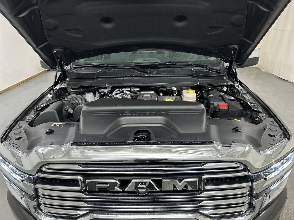 2026 RAM 2500 Laramie - Photo 10