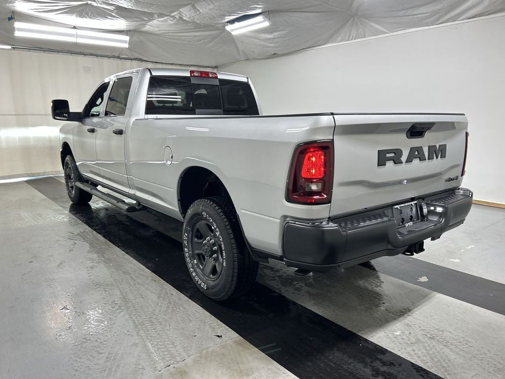 2026 RAM 3500 Tradesman - Photo 6