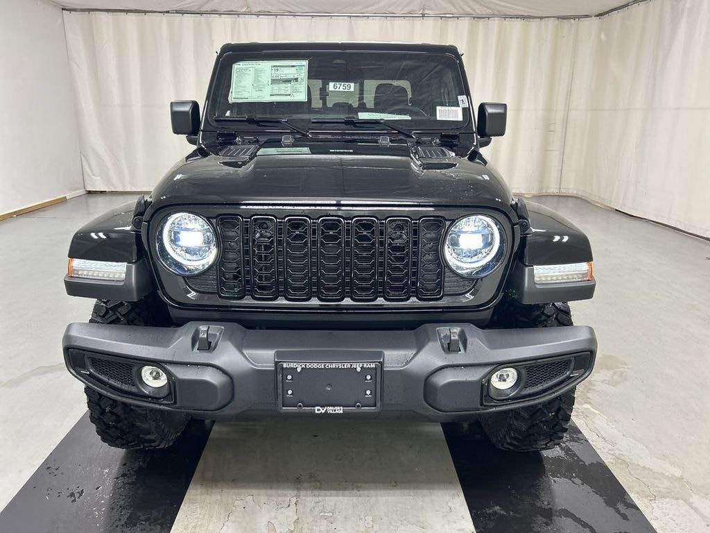 New 2026 Jeep Gladiator WILLYS 4X4 Pickup