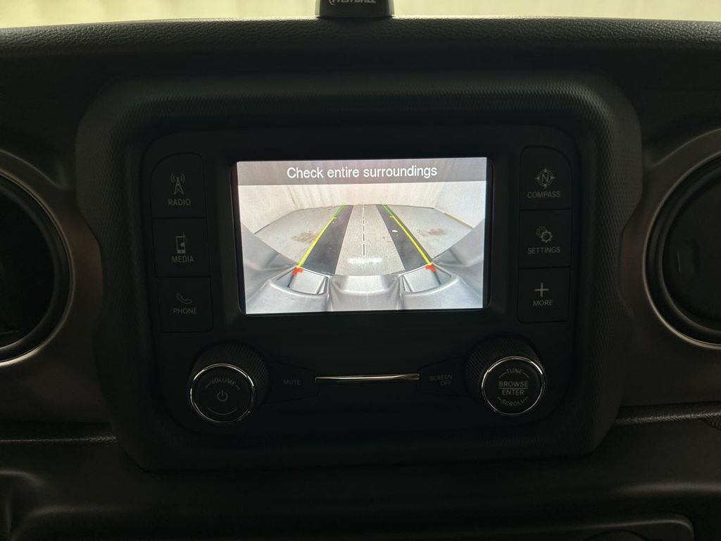 2021 Jeep Wrangler Sport - Photo 15