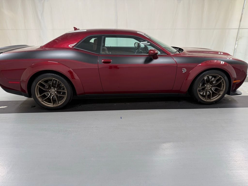 2023 Dodge Challenger SRT - Photo 6