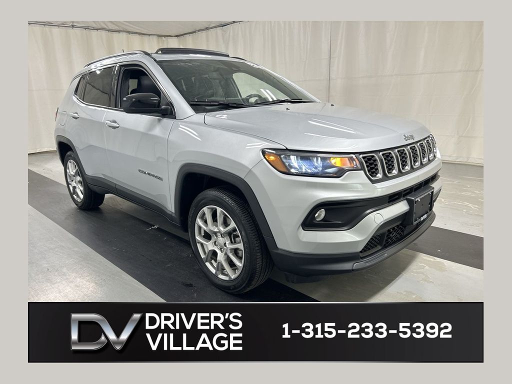 2024 Jeep Compass Latitude Lux