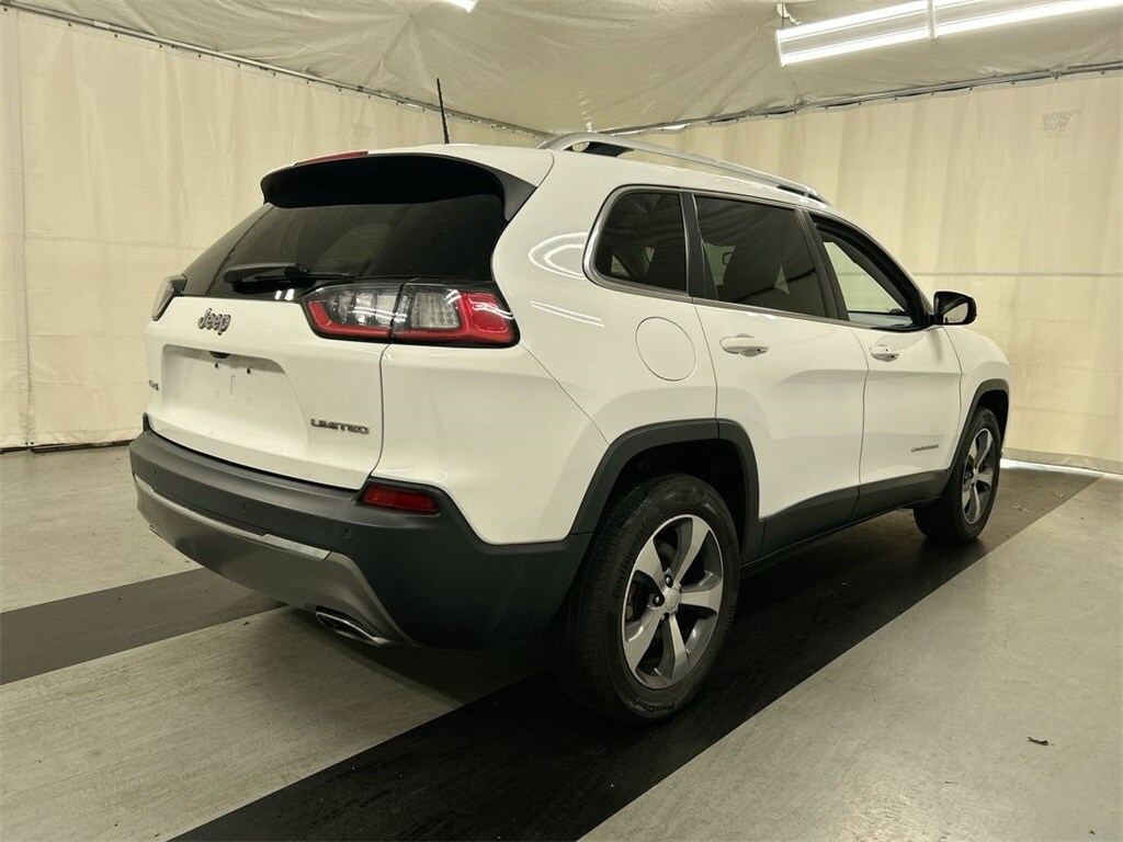 2020 Jeep Cherokee Limited photo 2