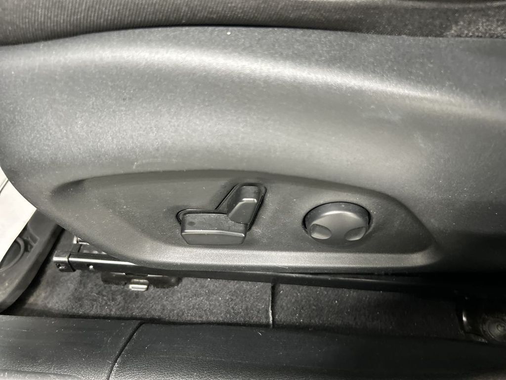 2023 Jeep Compass Latitude Lux - Photo 10