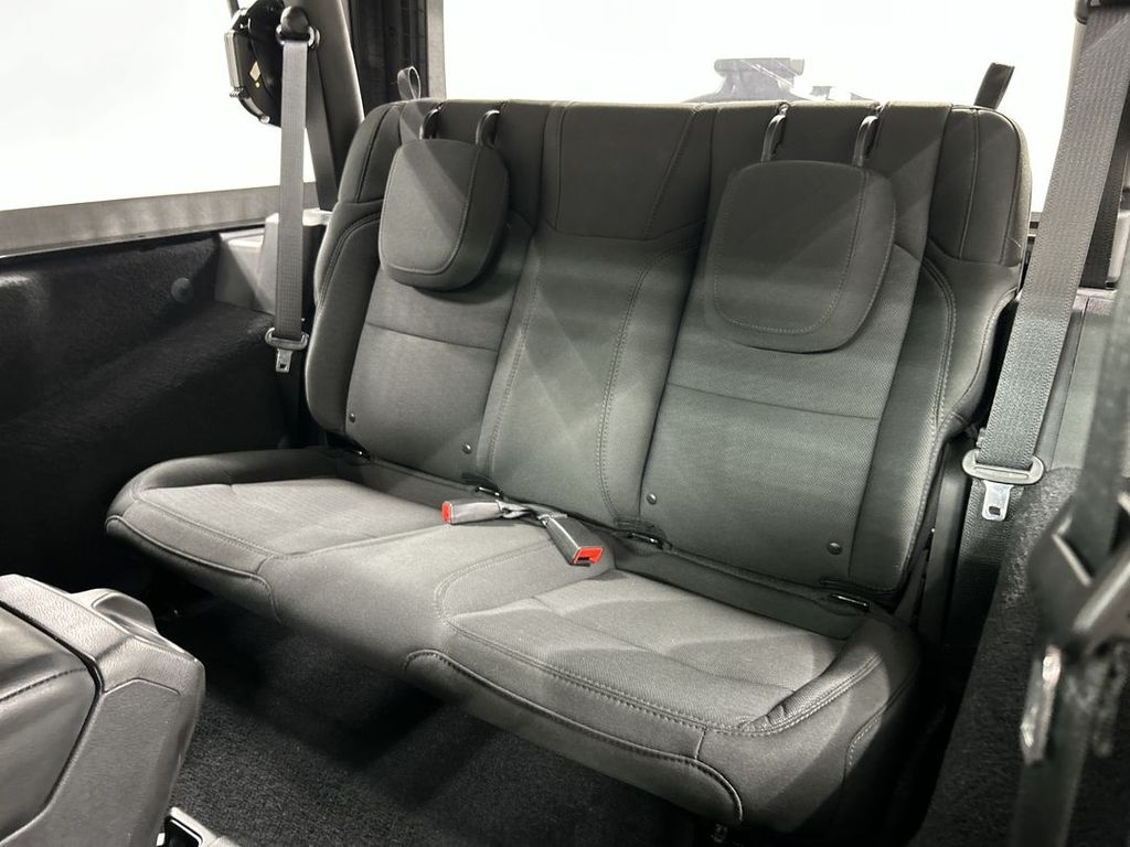 2021 Jeep Wrangler Sport - Photo 19