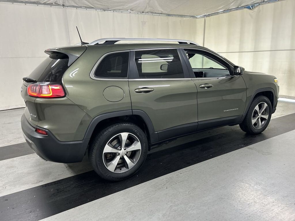 Used 2019 Jeep Cherokee Limited 4x4 SUV