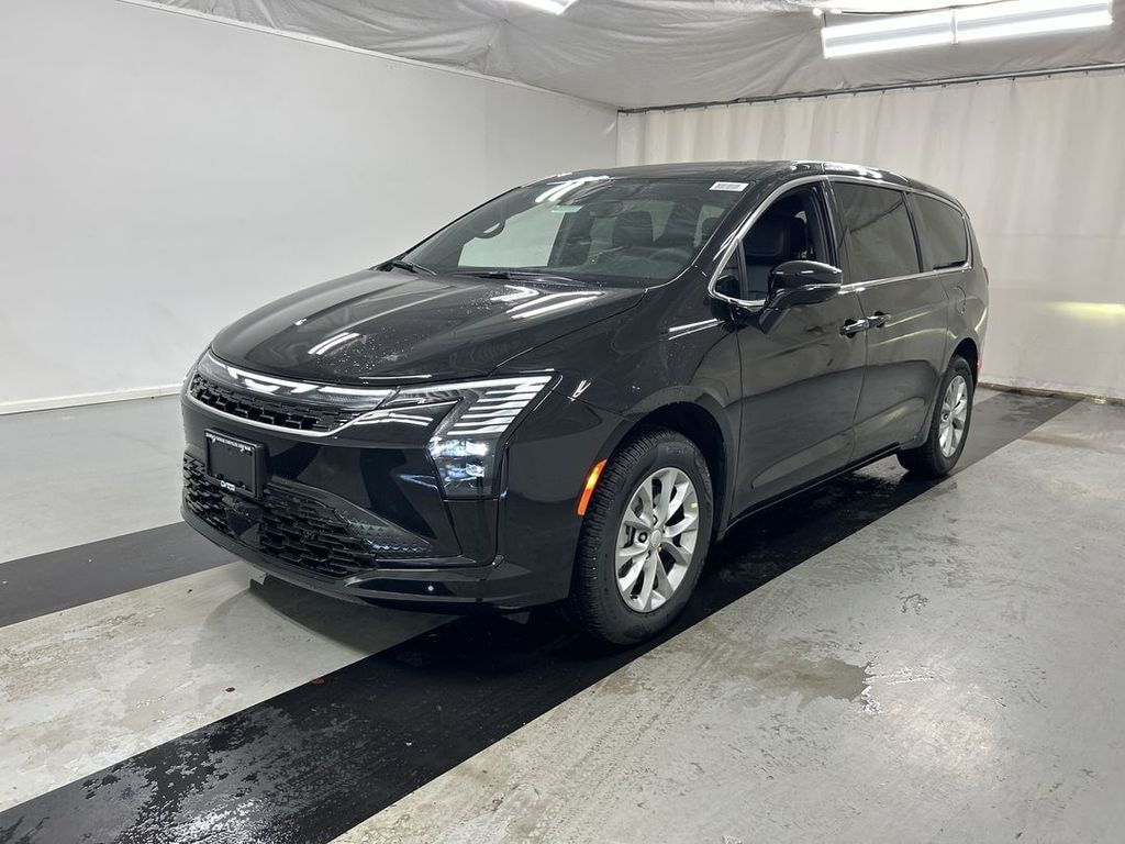 New 2027 Chrysler Pacifica SELECT AWD Passenger Van