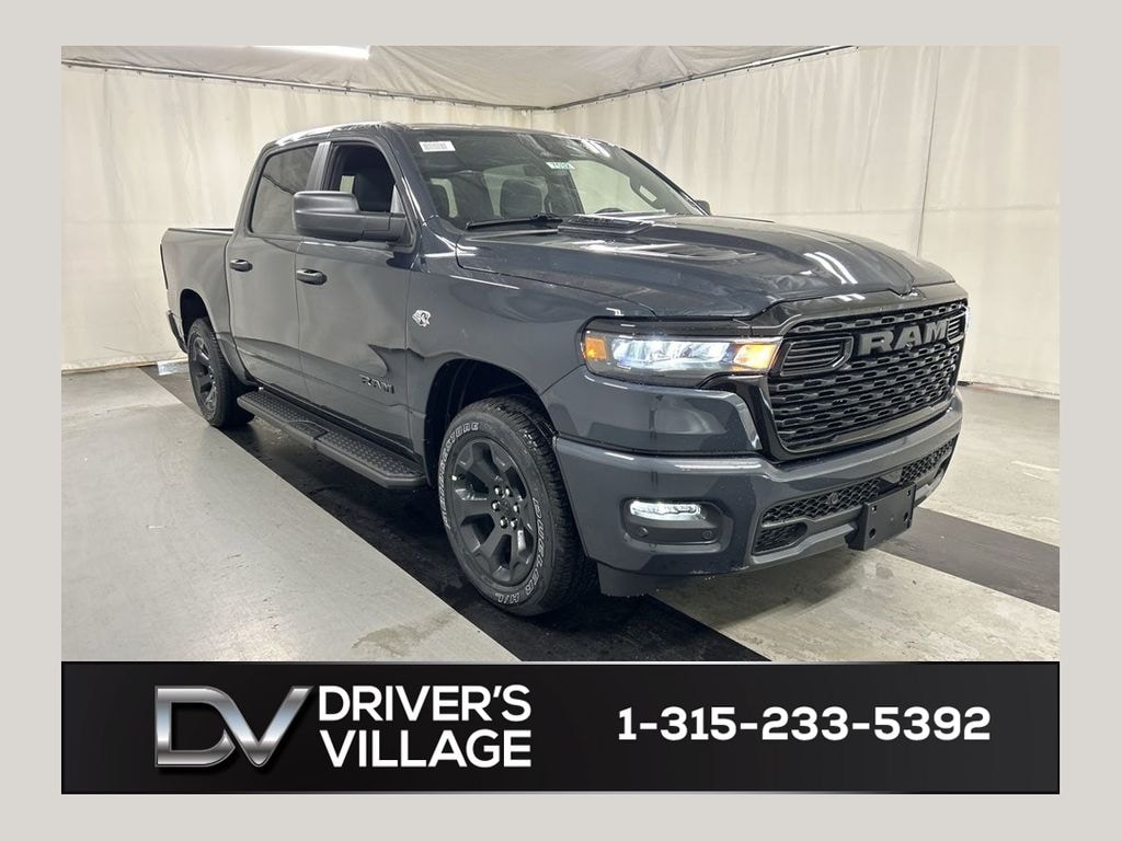 New 2026 Ram 1500 EXPRESS CREW CAB 4X4 5'7 BOX Pickup