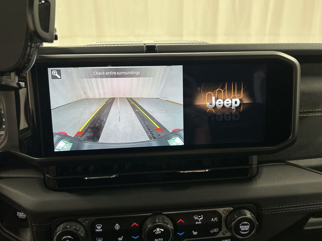 2024 Jeep Gladiator Mojave - Photo 13