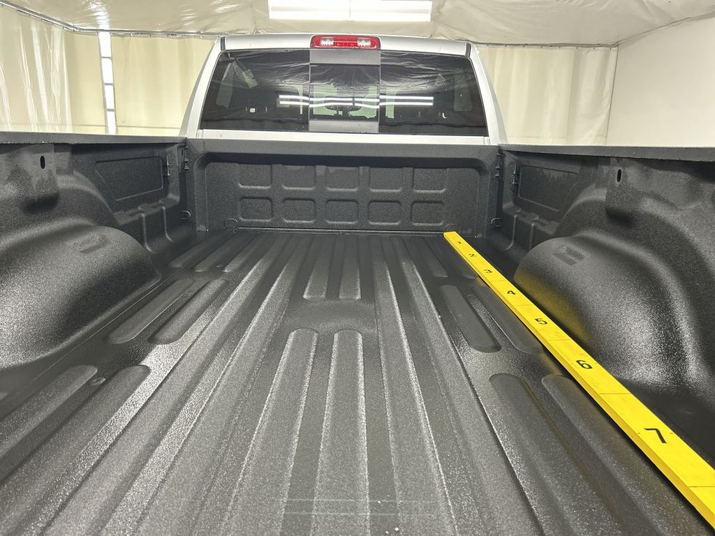 2026 RAM 3500 Tradesman - Photo 9
