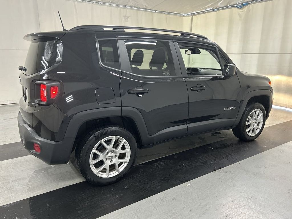 Used 2023 Jeep Renegade Latitude SUV