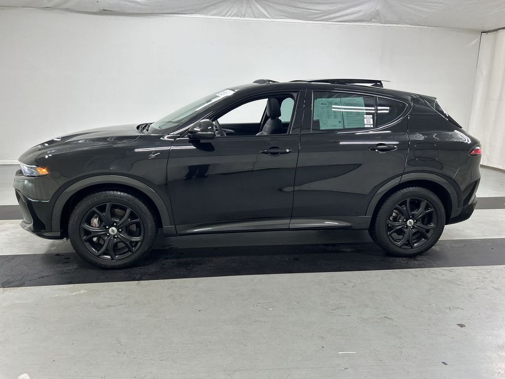 2024 Dodge Hornet R/T Plus - Photo 6