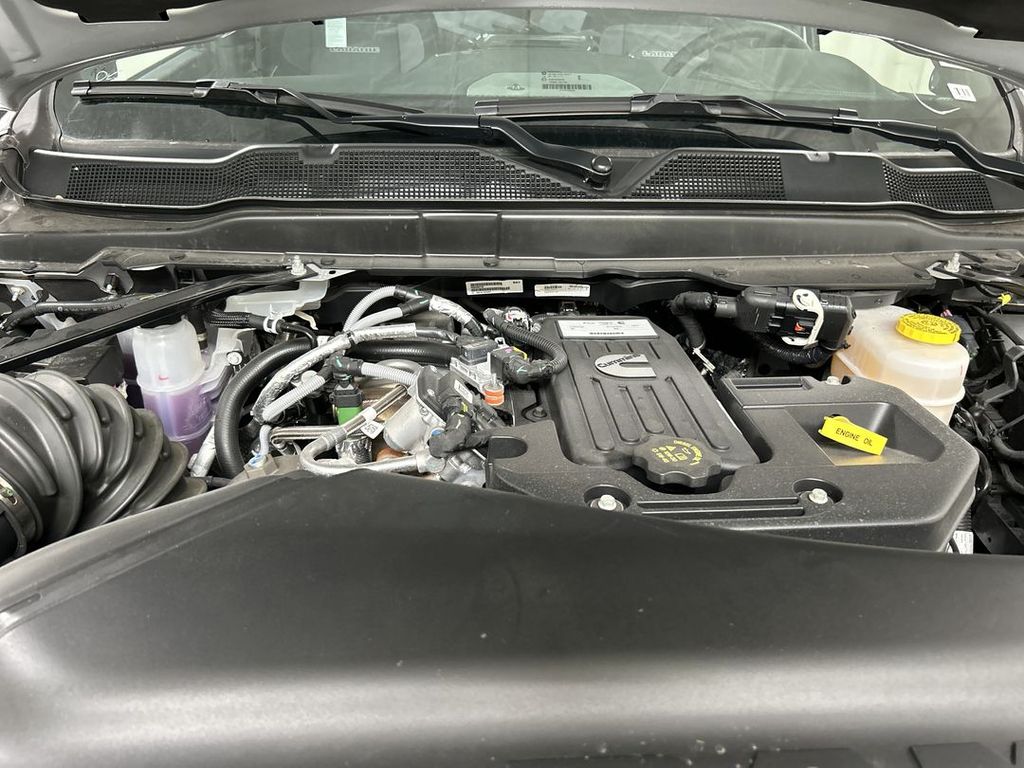 2026 RAM 2500 Laramie - Photo 10