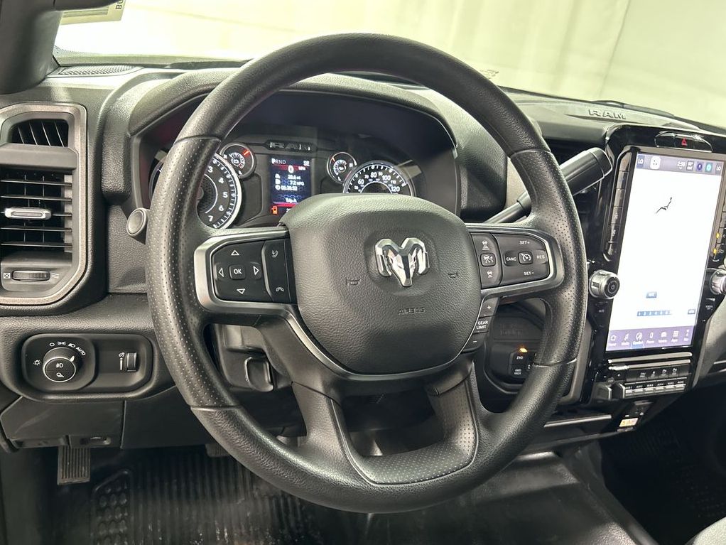 2026 RAM 3500 Tradesman - Photo 11