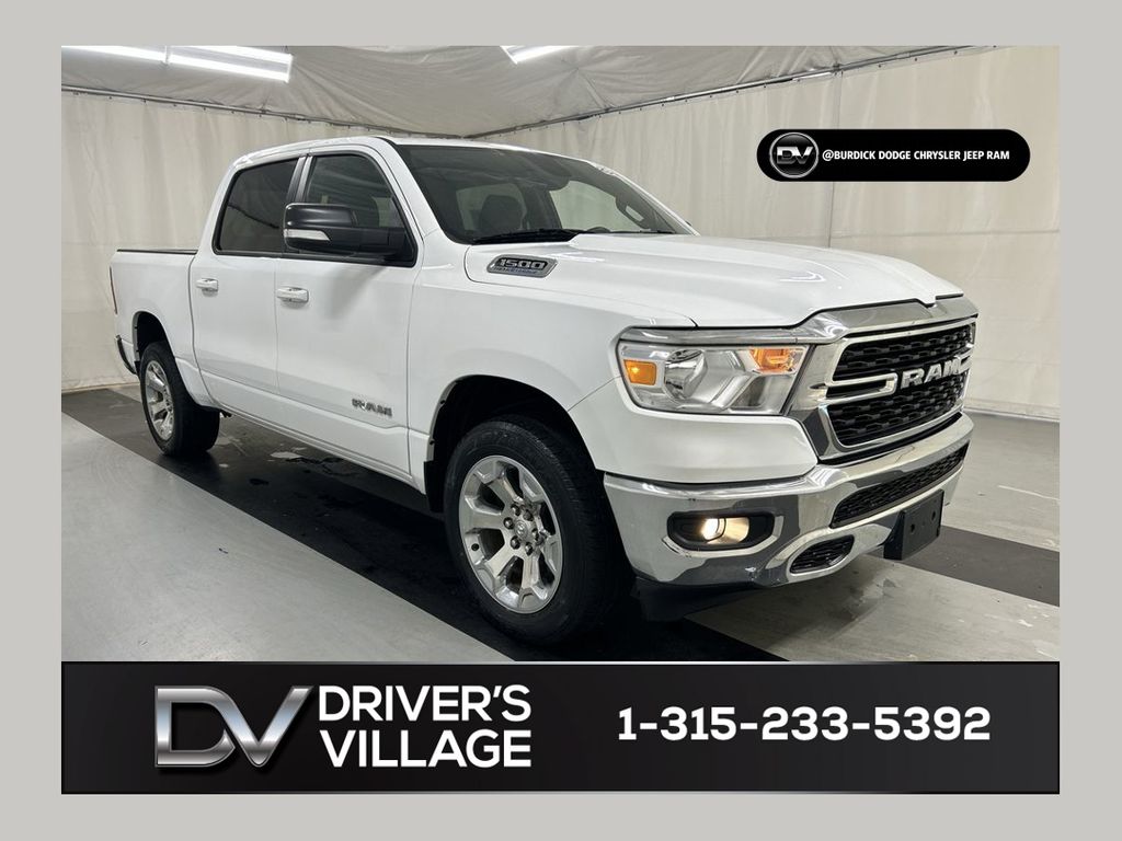 2022 RAM 1500 Big Horn/Lone Star 4x4 Crew Cab 5'7's photo
