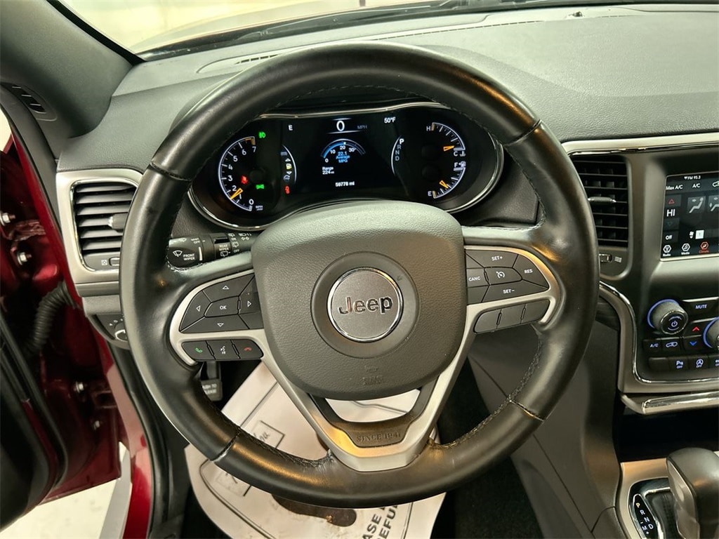 Used 2021 Jeep Grand Cherokee Laredo SUV