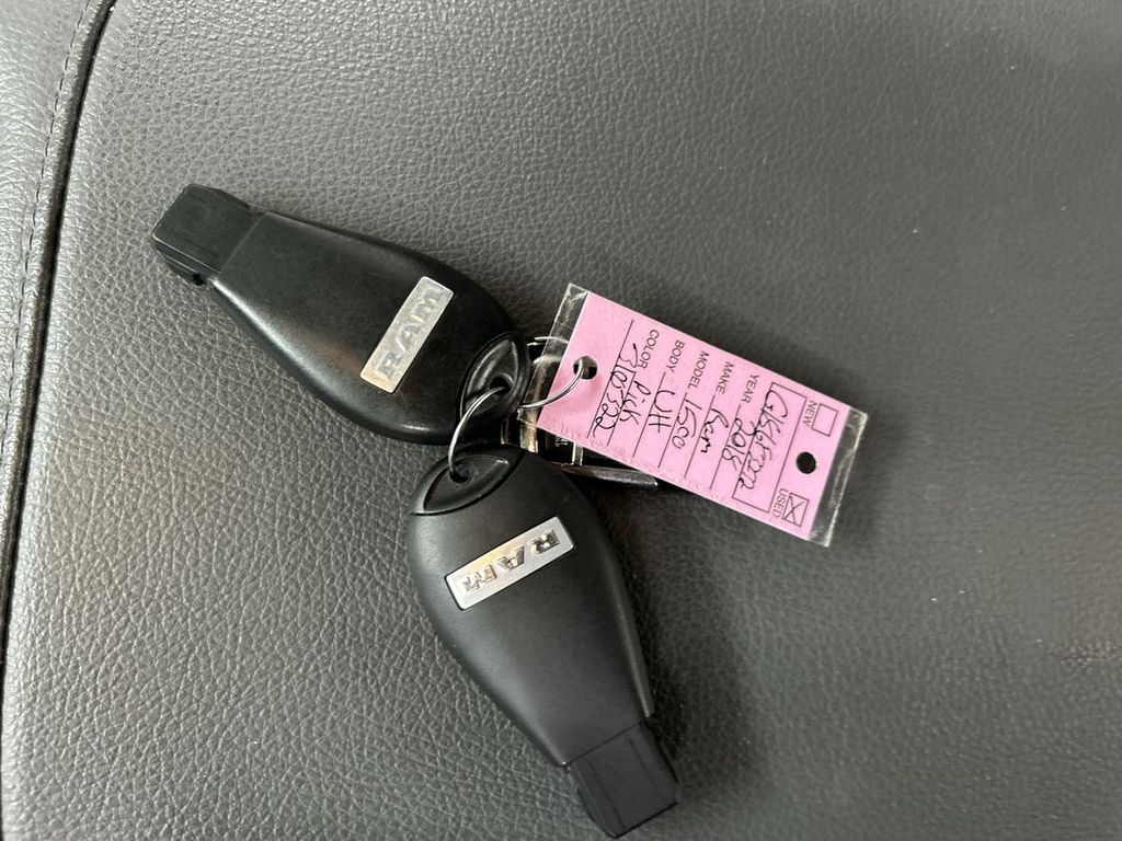 2018 RAM Ram 1500 Pickup Express - Photo 12