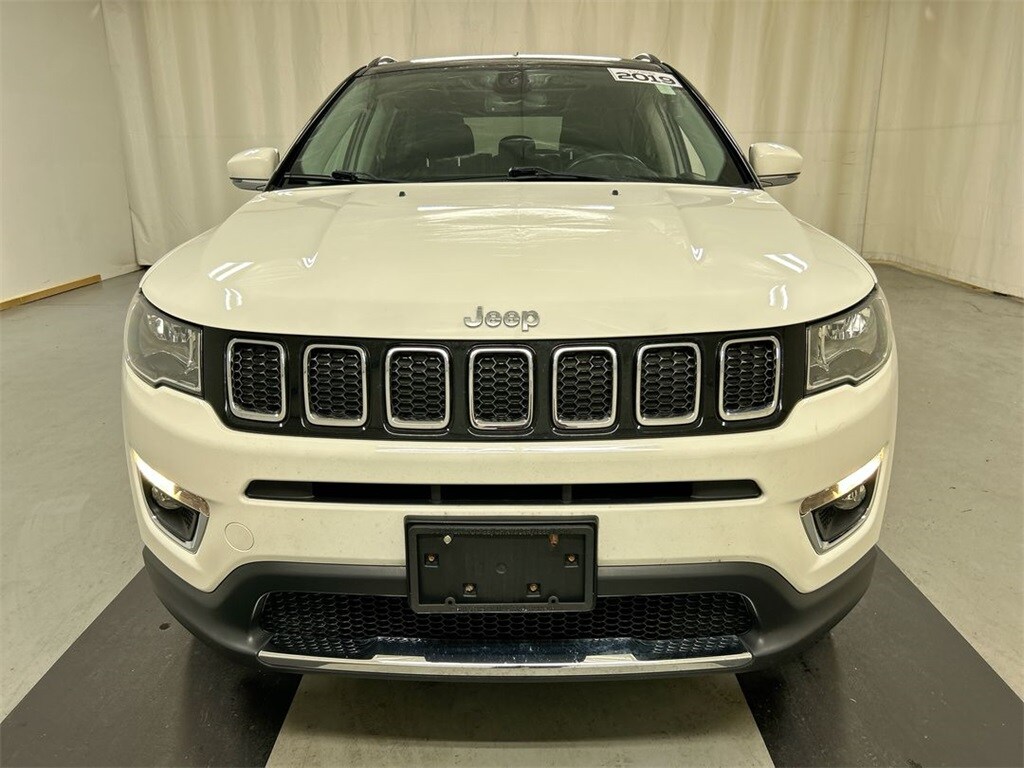 2019 Jeep Compass Limited photo 3