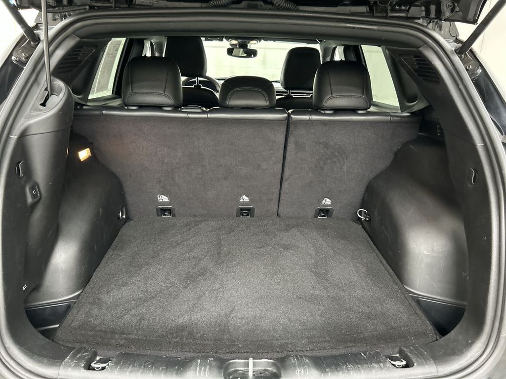 2023 Jeep Compass Latitude Lux - Photo 21