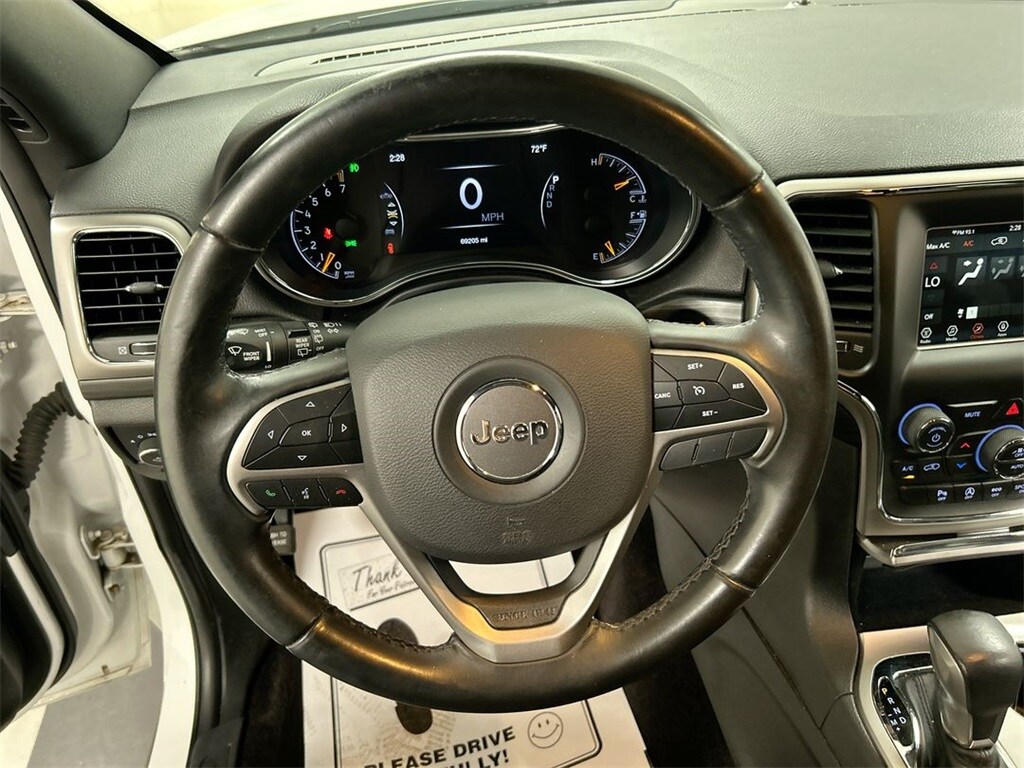 2019 Jeep Grand Cherokee Laredo E photo 4