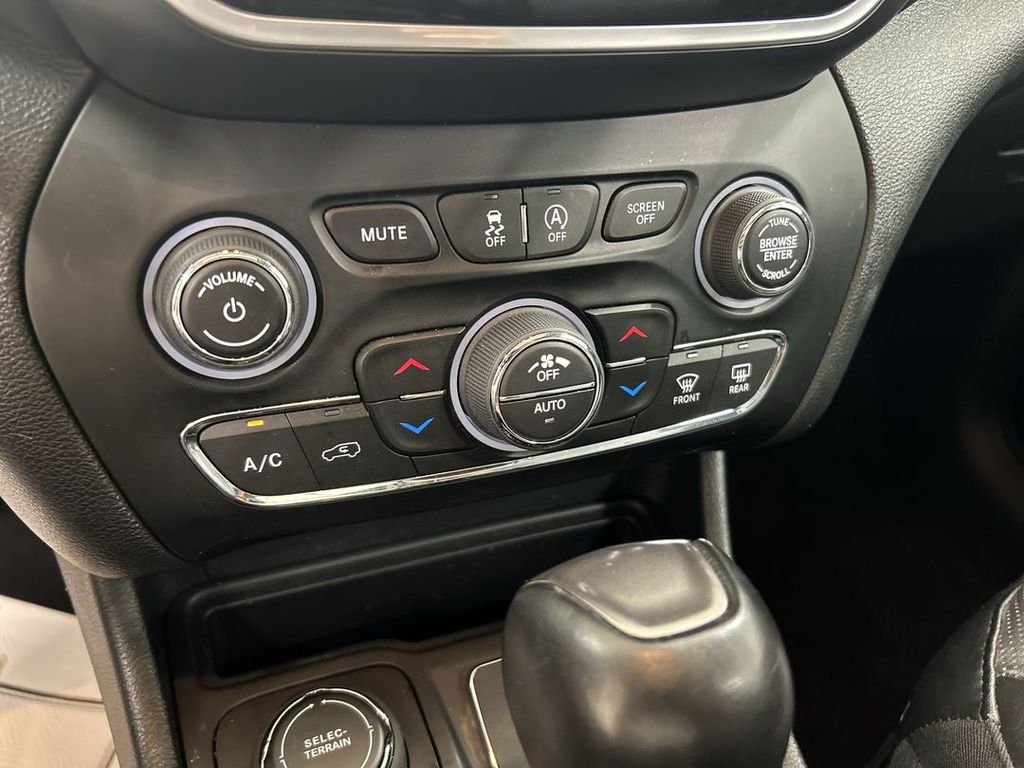 Photo 17