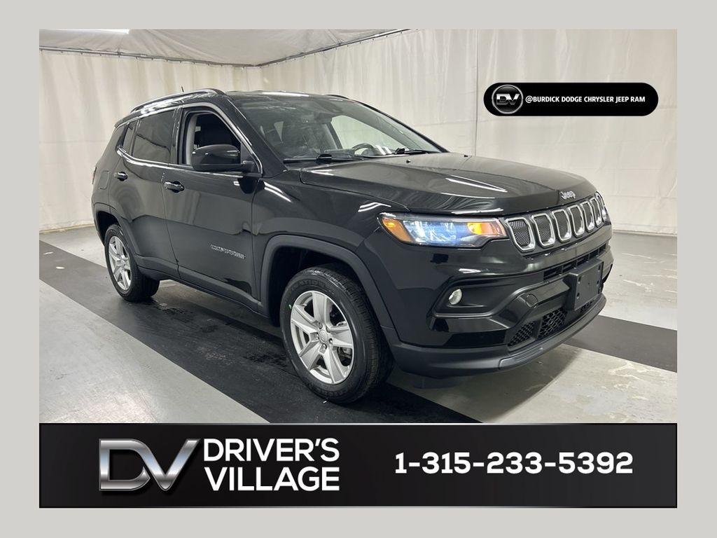 2022 Jeep Compass Latitude 4X4's photo