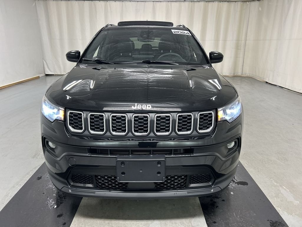 Certified 2024 Jeep Compass Latitude SUV