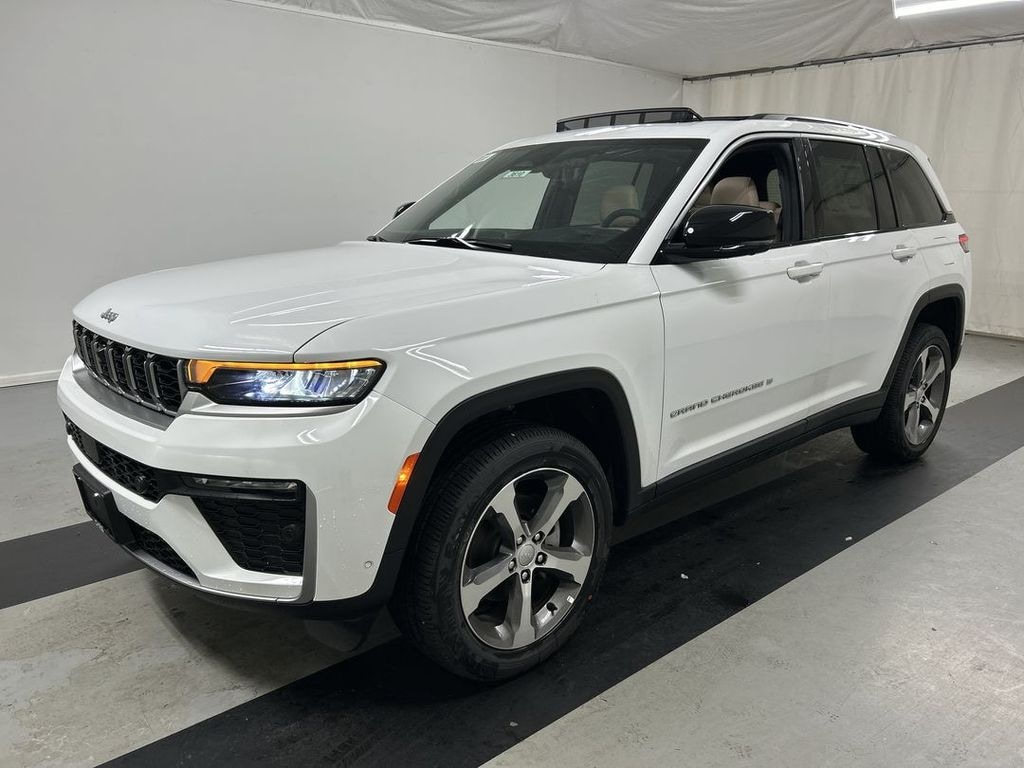 New 2026 Jeep Grand Cherokee LIMITED 4X4 Sport Utility