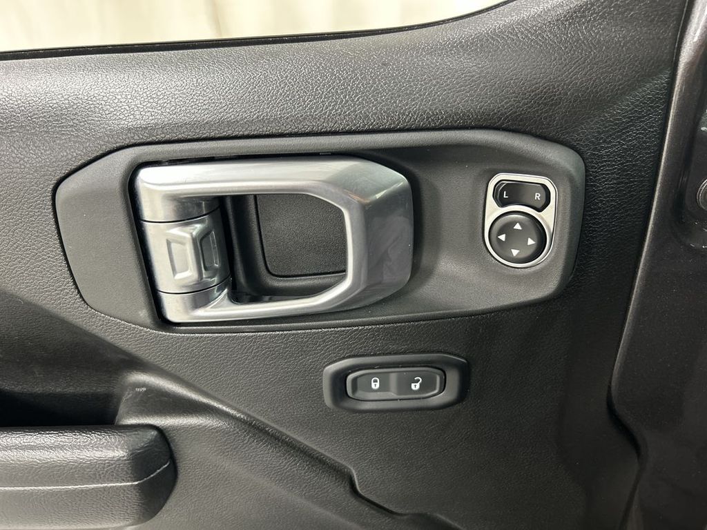 2024 Jeep Gladiator Mojave - Photo 9