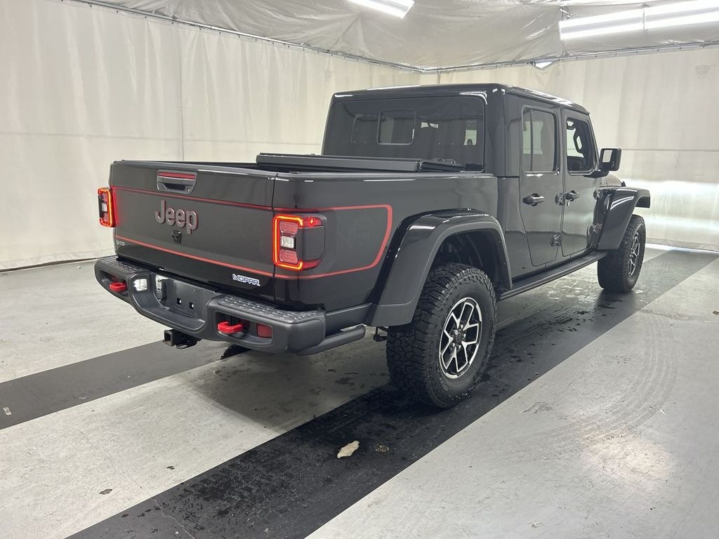Used 2024 Jeep Gladiator Rubicon Truck Crew Cab