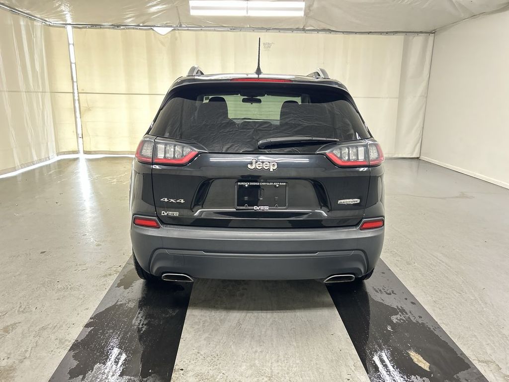 2019 Jeep Cherokee Latitude Plus - Photo 20