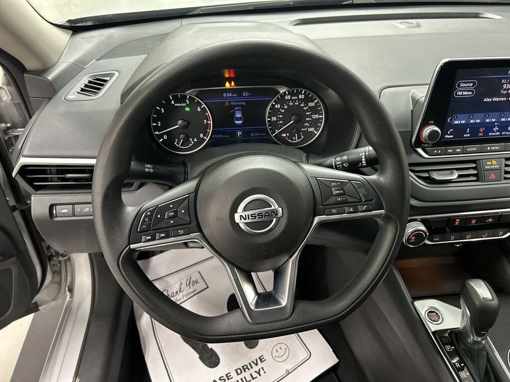 Used 2022 Nissan Altima 2.5 SV Sedan