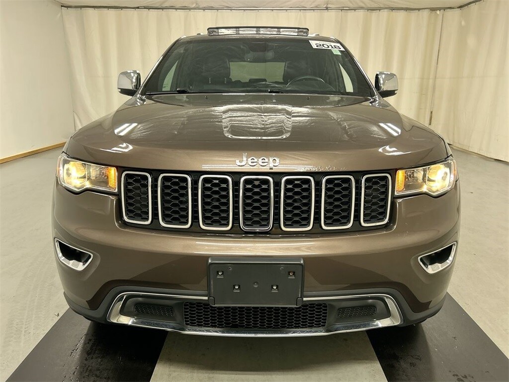 2018 Jeep Grand Cherokee Limited photo 2