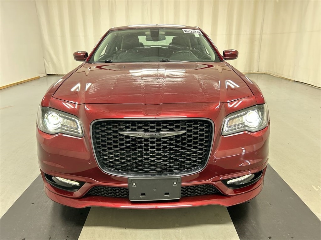 Used 2022 Chrysler 300 Touring L Sedan
