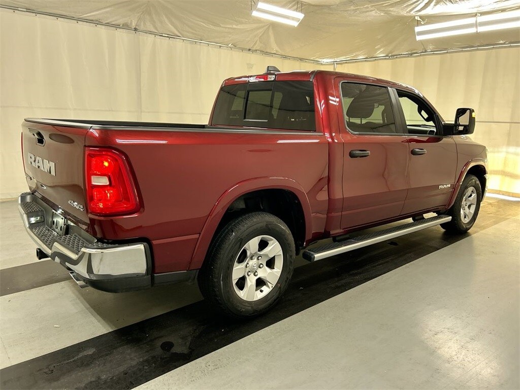 2025 Ram 1500 Big Horn Lone Star photo 3