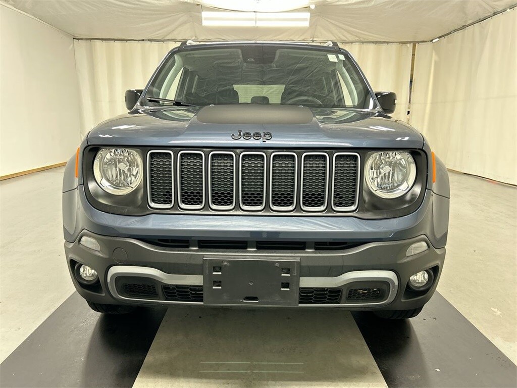 2023 Jeep Renegade Latitude Upland photo 2