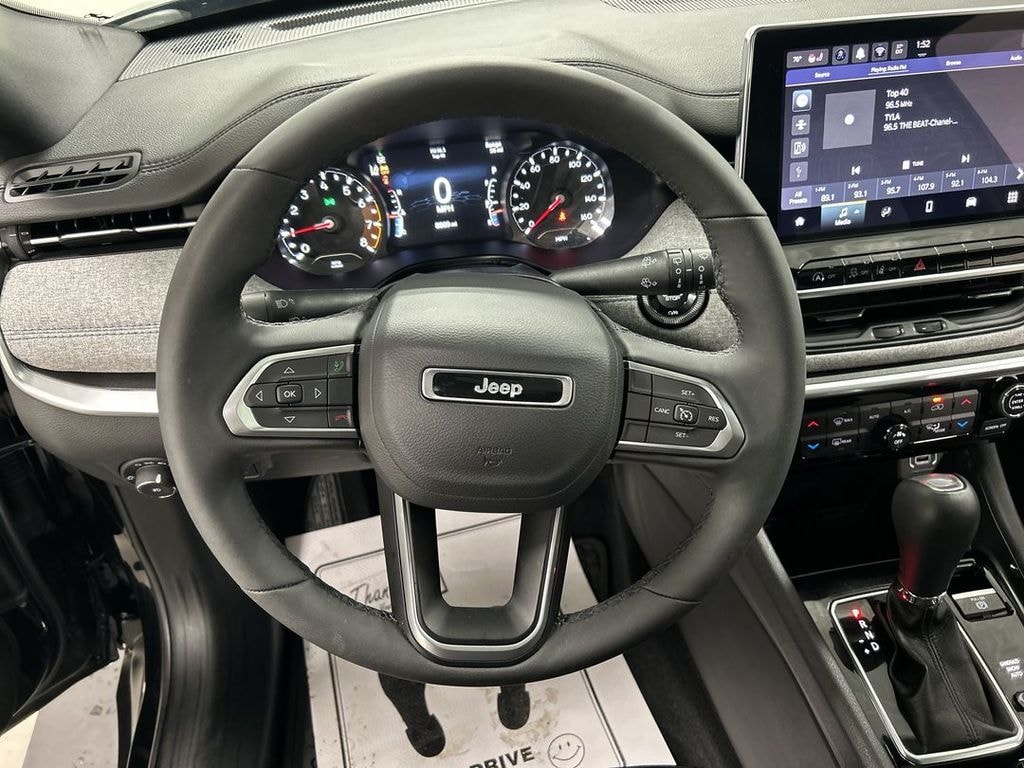 Certified 2024 Jeep Compass Latitude SUV