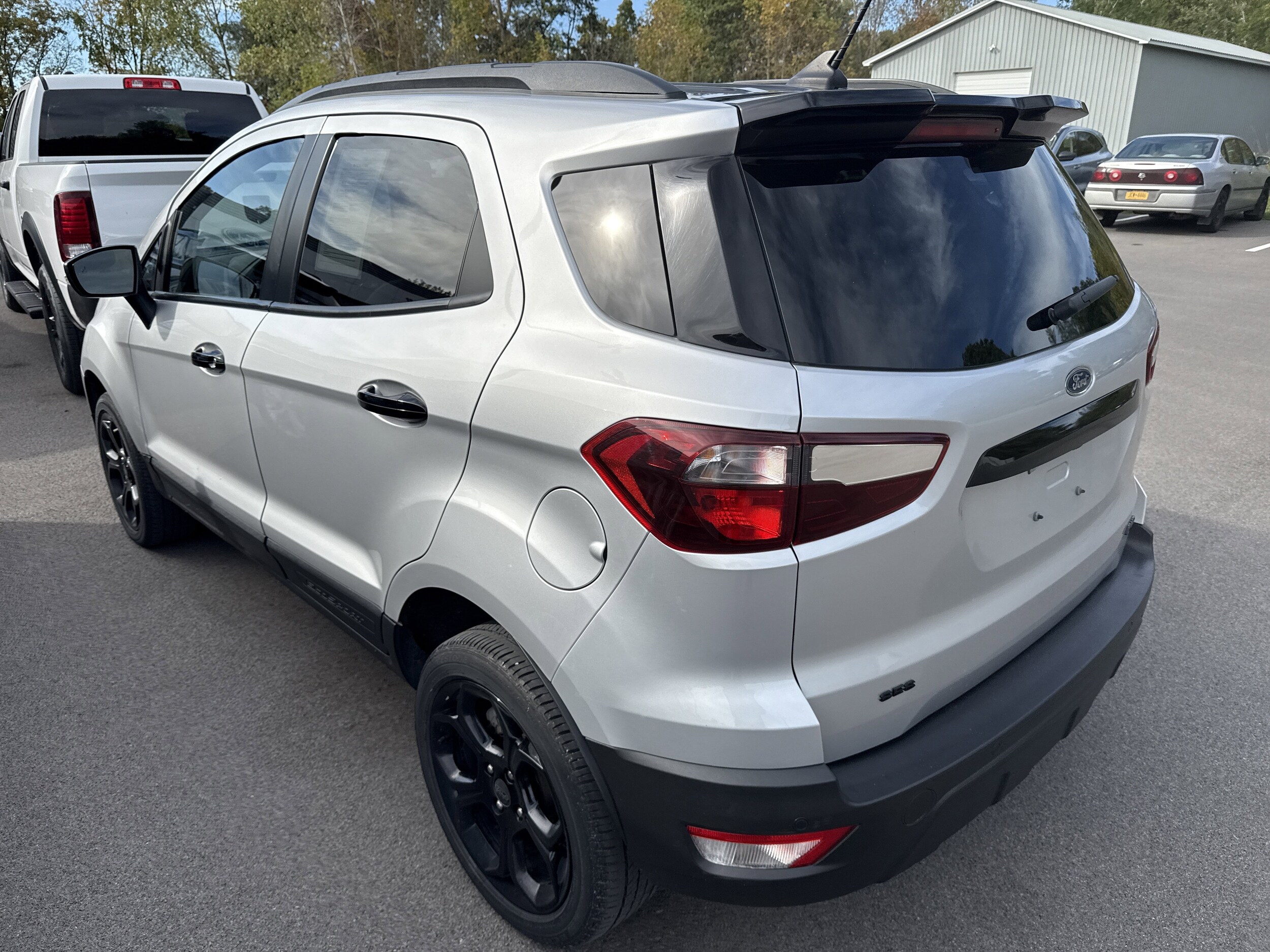 2021 Ford EcoSport SES photo 3