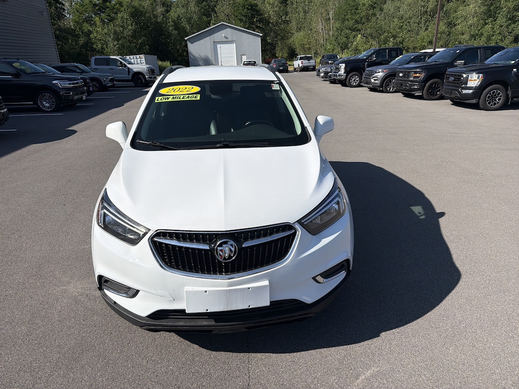 Used 2022 Buick Encore Preferred AWD SUV