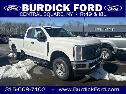 2025 Ford F-250 XL 600A 4x4 SuperCab 8' Box Truck