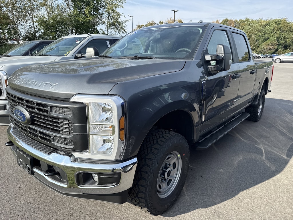 New 2026 Ford F-350 XL 610A 4x4 Crew Cab 6.75' Box Truck